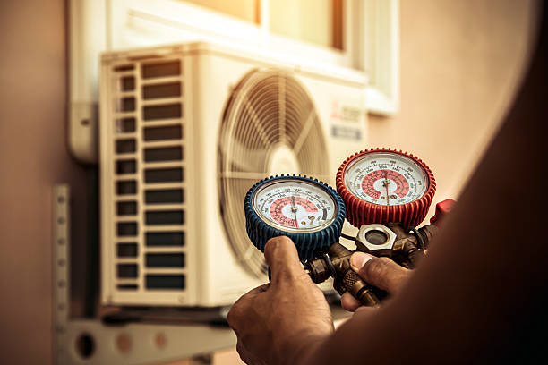 Professional Ductwork Repair technician working in Shushan, NY